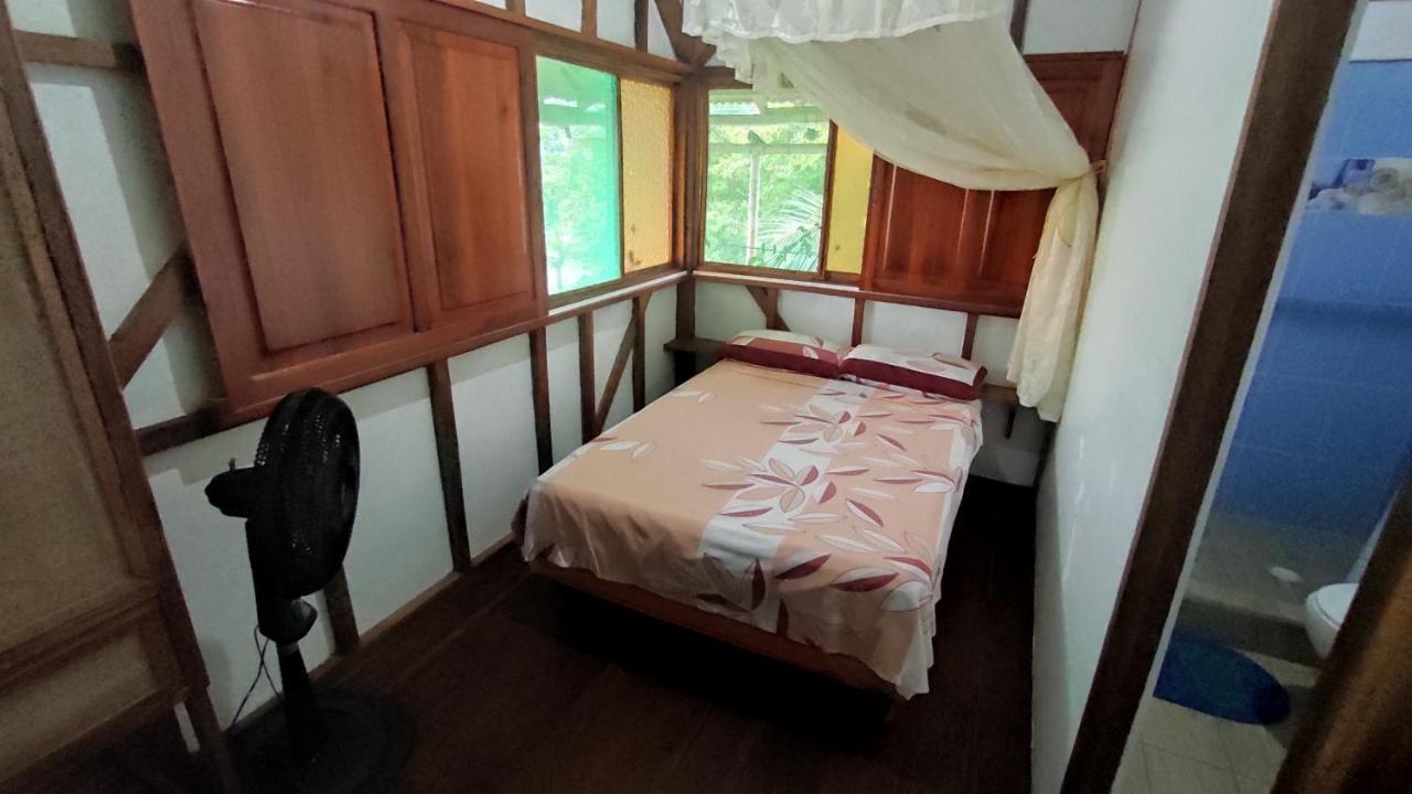 Wasimita Otel Crucita Dış mekan fotoğraf